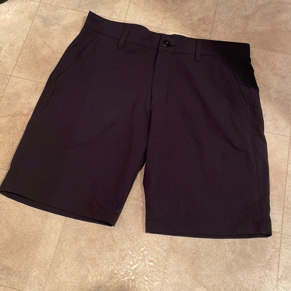 Under Armour Black Mens Shorts